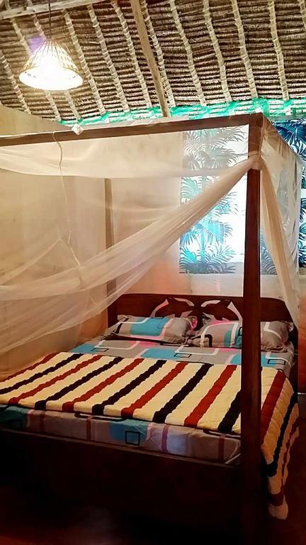 Diani Hostel Диани-Бич Экстерьер фото
