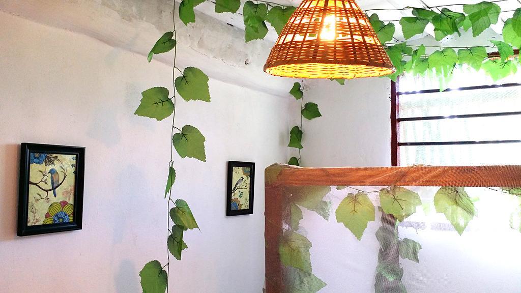Diani Hostel Диани-Бич Экстерьер фото