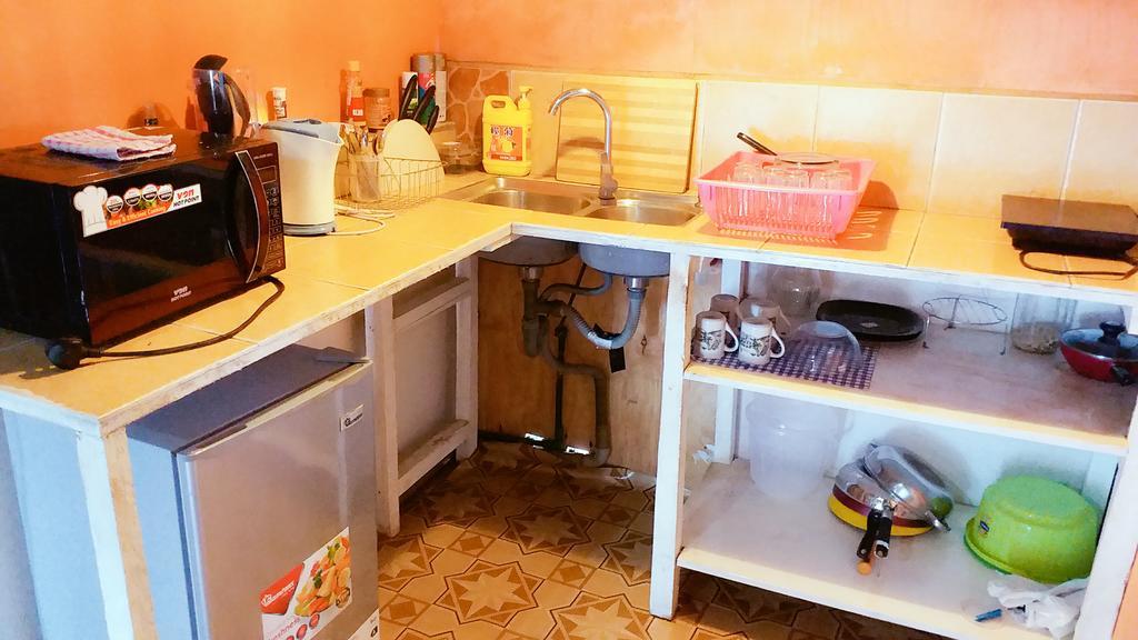 Diani Hostel Диани-Бич Экстерьер фото