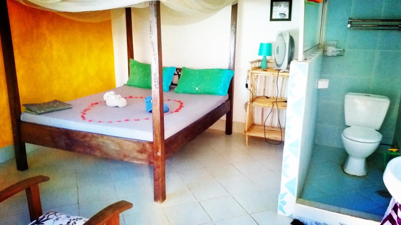 Diani Hostel Диани-Бич Экстерьер фото