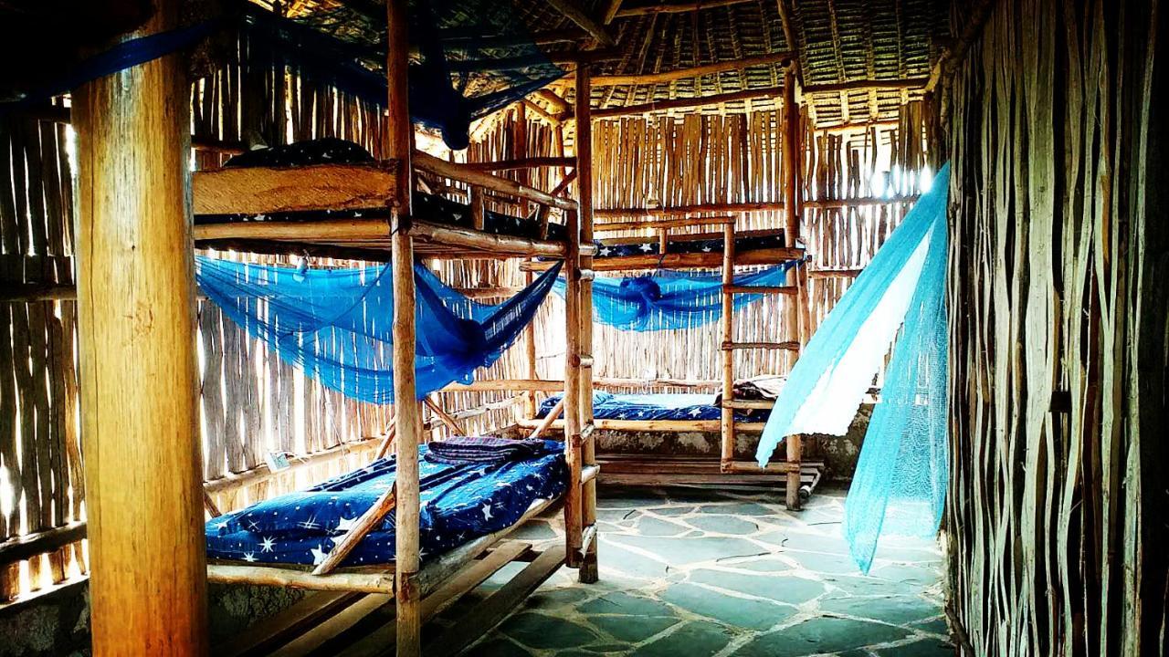 Diani Hostel Диани-Бич Экстерьер фото